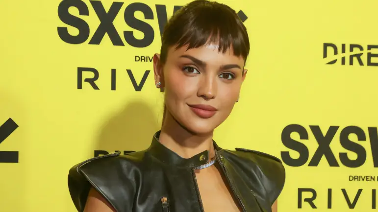 Eiza González: Entre las 100 mujeres más bellas de People (2025)
