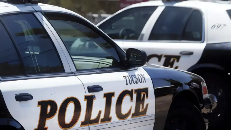 Fentanilo, armas y dinero incautados a narcomenudista en Tucson
