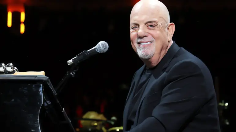 Billy Joel revela enfermedad neurológica que lo aleja de los escenarios
