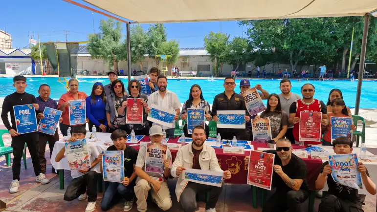 ¡Fiesta en la alberca del Ayuntamiento 2025!
