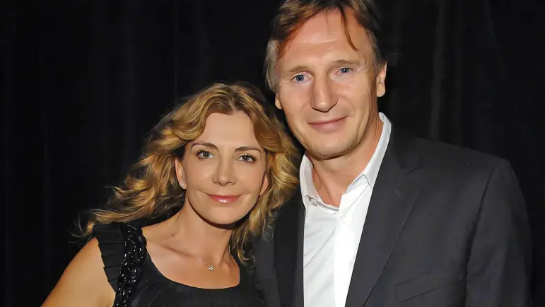 Liam Neeson y Pamela Anderson: Un nuevo amor tras la pérdida
