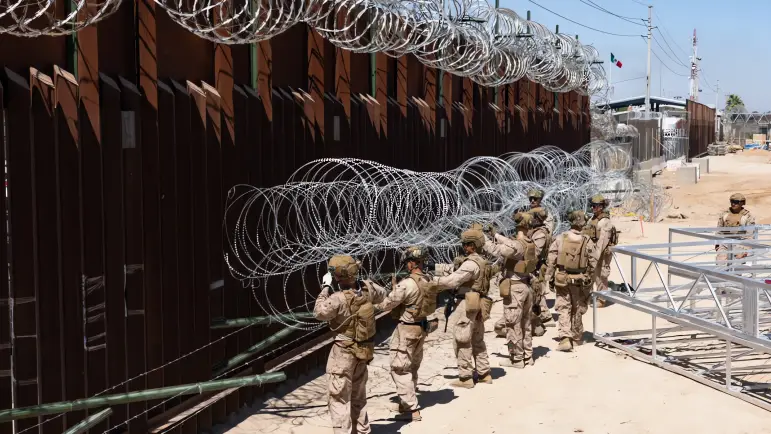 Ejército retoma 51 km de frontera con México
