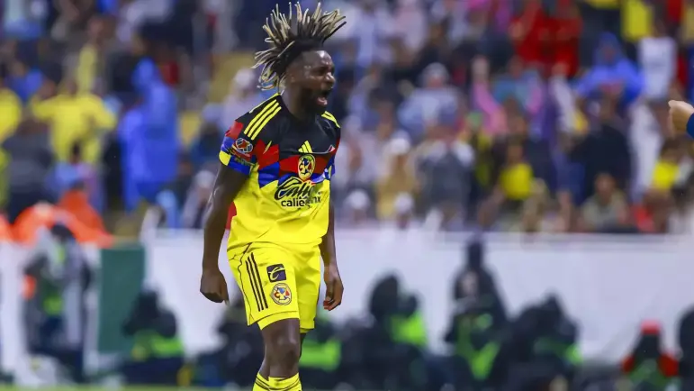 Saint-Maximin brilla en goleada del América sobre Atlas
