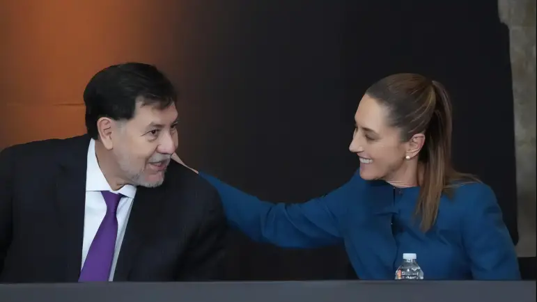 Sheinbaum elude pregunta sobre propiedad de Noroña; lanza crítica política
