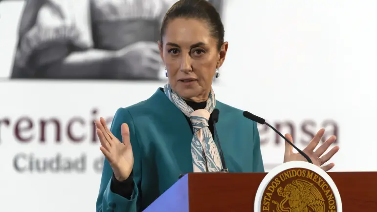 Sheinbaum condena la violencia en el Senado y acusa a la oposición
