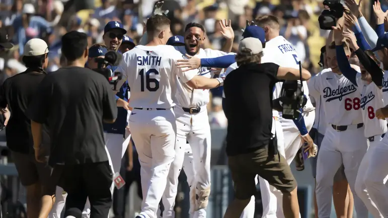 Smith dispara jonrón para la victoria de los Dodgers en la novena

