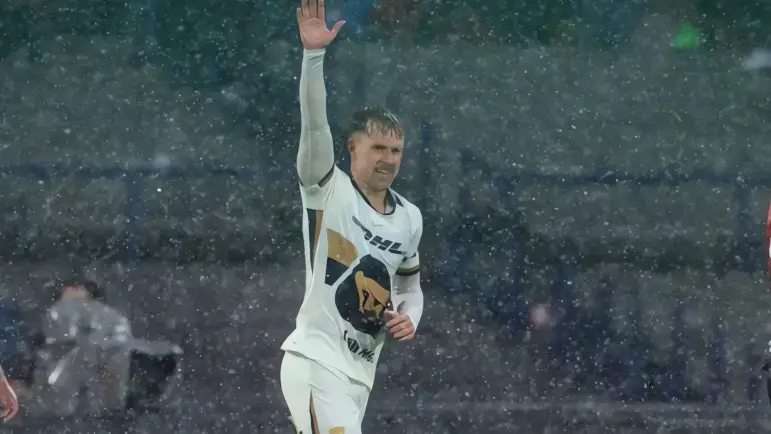 Golazo de Ramsey: Pumas vence a Atlas y deja atrás la mala racha
