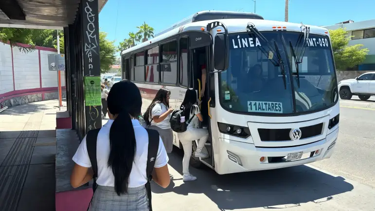 Regreso a Clases: Transporte Seguro Garantizado
