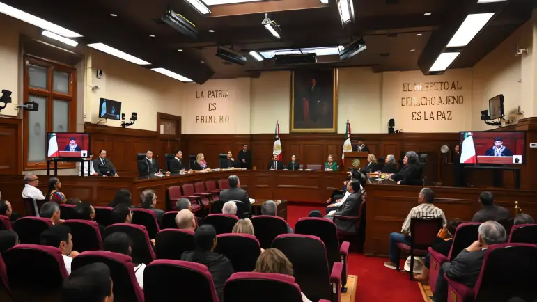 Sheinbaum impulsa reforma histórica del Poder Judicial
