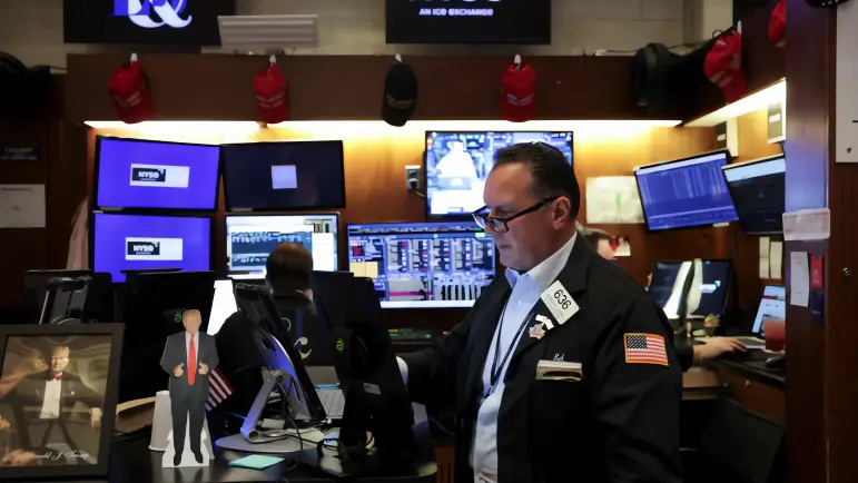 EEUU registra pérdida de empleos tras racha histórica de crecimiento
