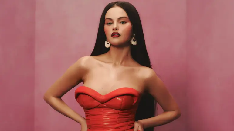 Selena Gomez: Una respuesta a las críticas sobre su cuerpo y salud mental
