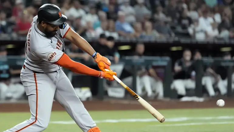Giants superan a Diamondbacks en entradas extras con explosivo rally
