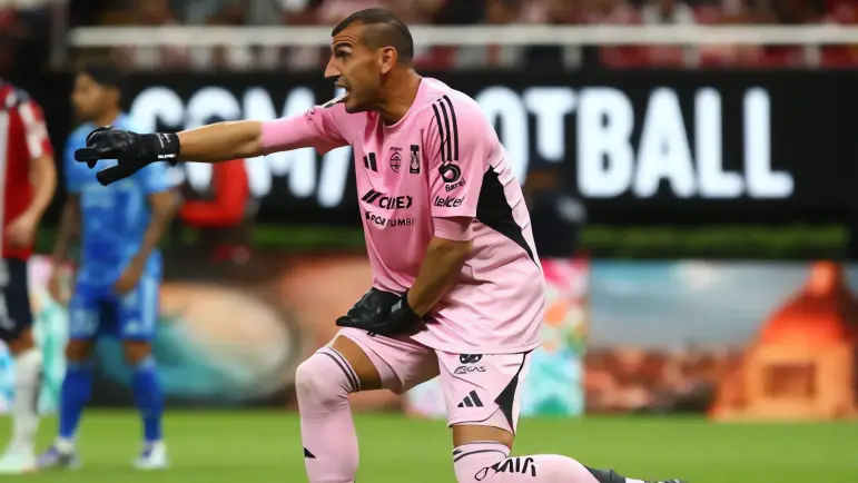 Chivas y Tigres se reparten puntos en emocionante empate