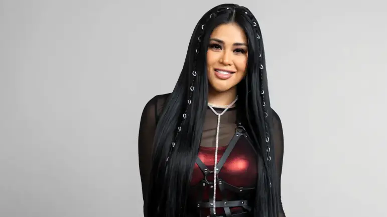 Gomita frena tratamientos de fertilidad: "Mi bienestar es la prioridad"