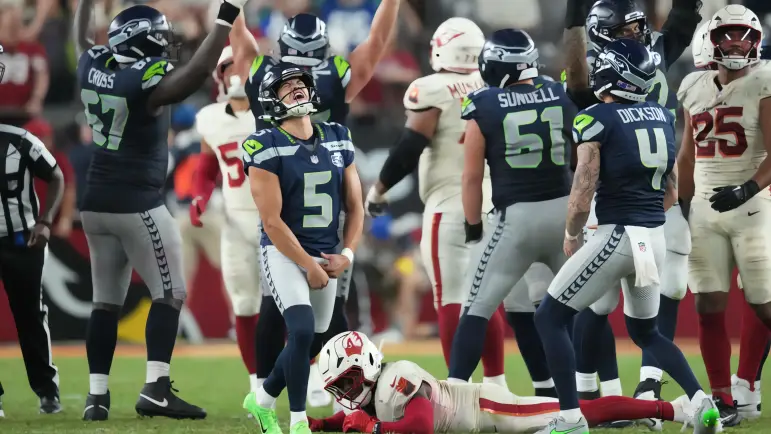 Seahawks derrotan a los Cardinals 23-20 con field goal de Myers en el último segundo