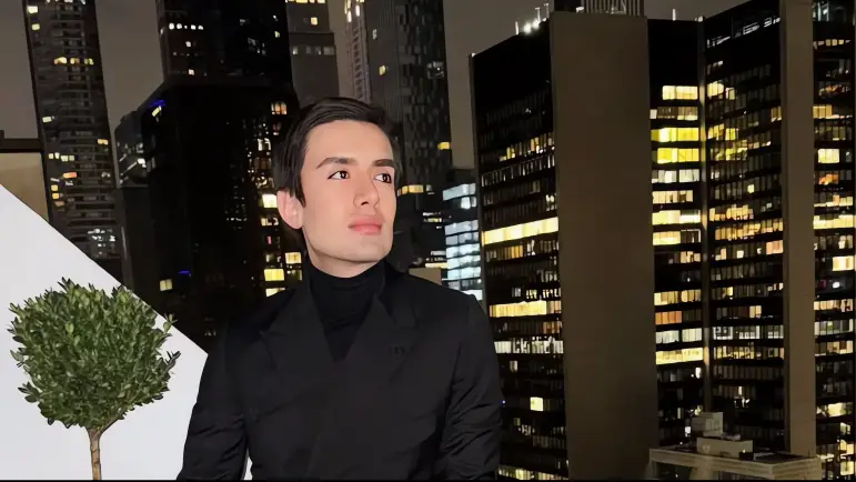 Asesinan a "Micky Hair", estilista de Ángela Aguilar y Kenia Os