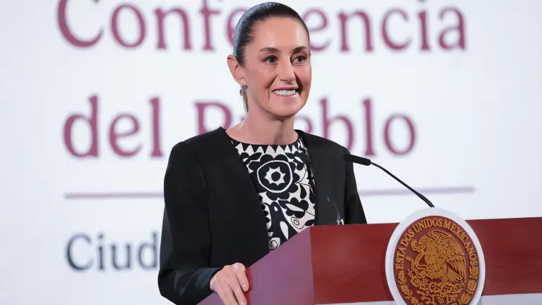 Sheinbaum lanza Plan Nacional de Salud Mental Juvenil: Unidades móviles y terapia digital