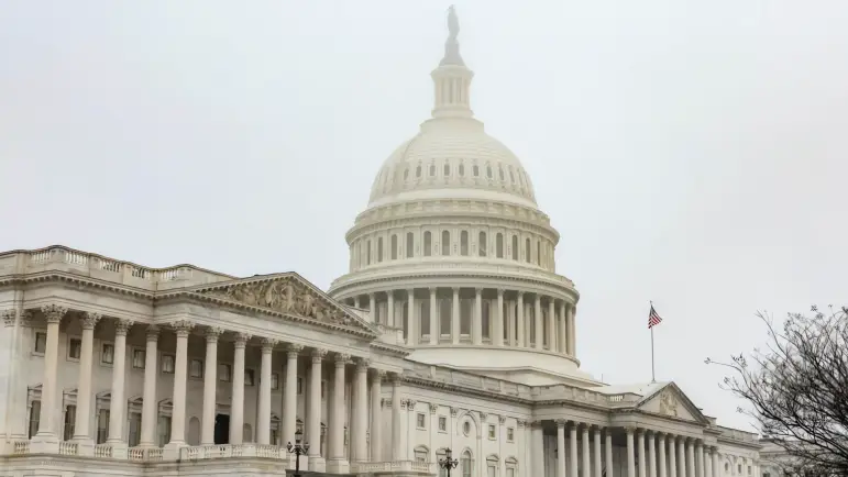 El gobierno de EE. UU. se encara a un cierre inminente por conflicto de salud