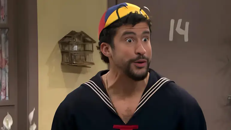 Bad Bunny rinde tributo a "El Chavo del 8": Se transforma en Quico en el estreno de SNL