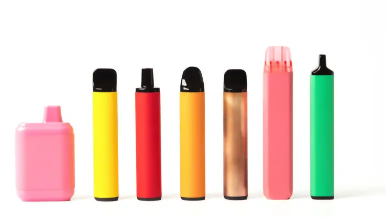 OMS alerta por alza del vapeo: nueva generación más adicta pese a caída del tabaquismo