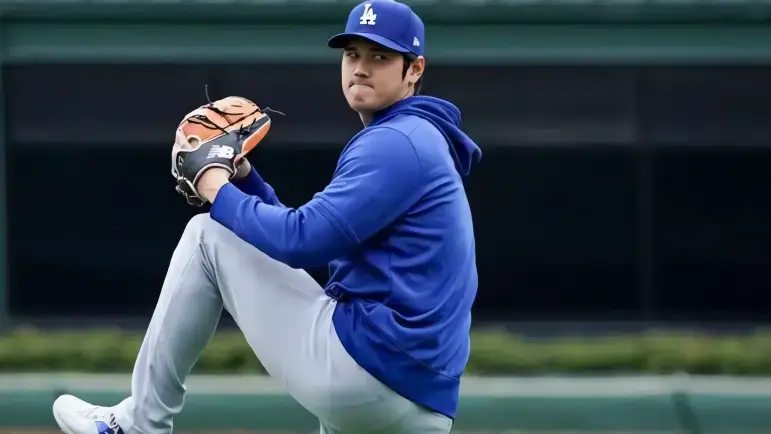 Ohtani brilla en debut de playoffs y podría abrir el decisivo Juego 5 con Dodgers