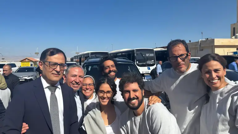 SRE confirma rescate de seis mexicanos detenidos en Israel; ya viajan de regreso a México