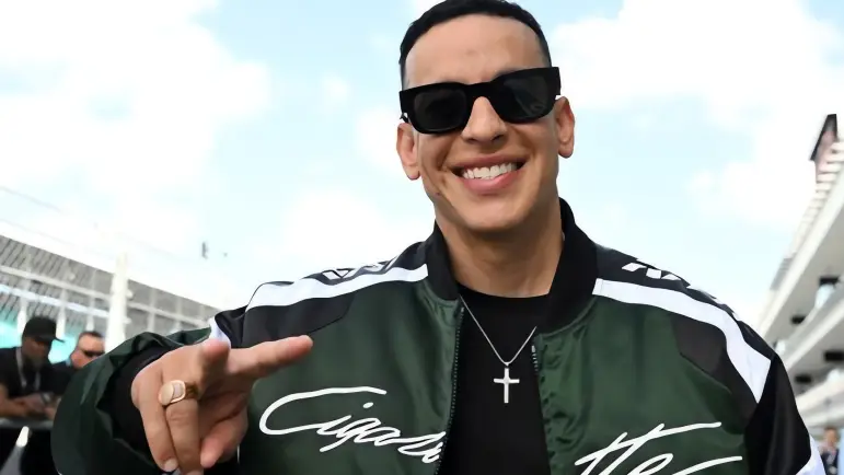 Daddy Yankee regresa a los escenarios en los Billboard Latin Music Awards con nuevo tema y show especial