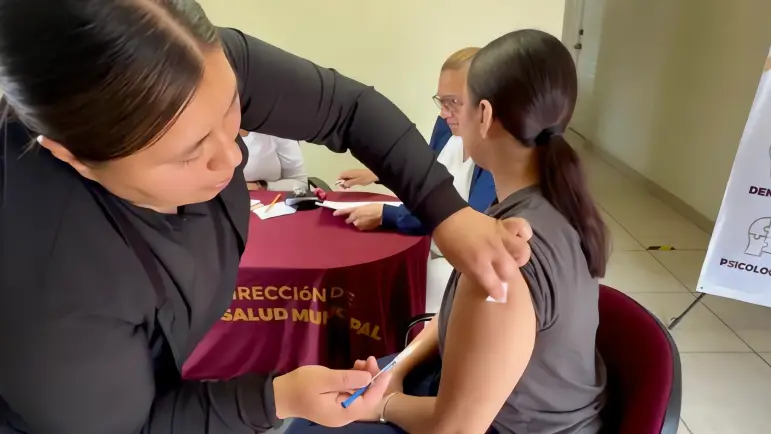 Nogales lanza campaña de vacunación contra sarampión y rubeola en escuelas