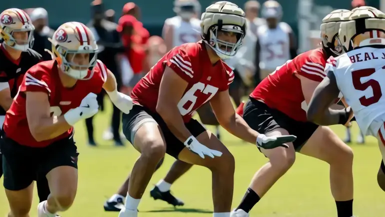Isaac Alarcón busca nuevo equipo tras su salida de los 49ers y sanción por sustancia prohibida