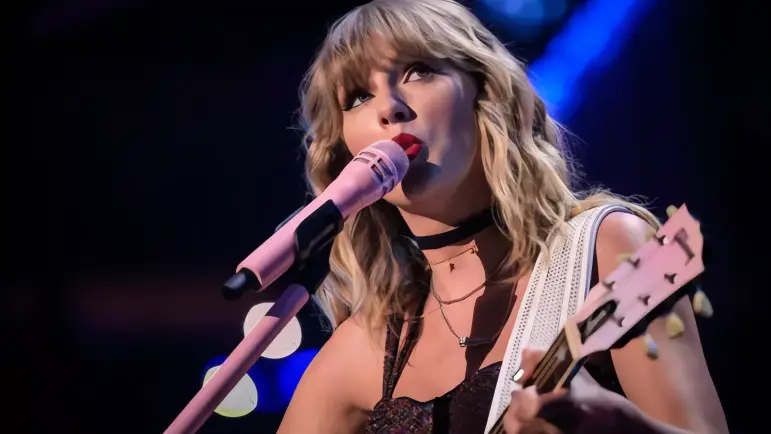 Especulaciones sobre retoques estéticos en Taylor Swift: Sutiles cambios sin intervenciones invasivas