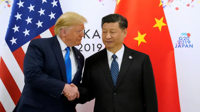 Escalada en la guerra comercial: Trump admite inviabilidad de aranceles a China y lucha por tierras raras