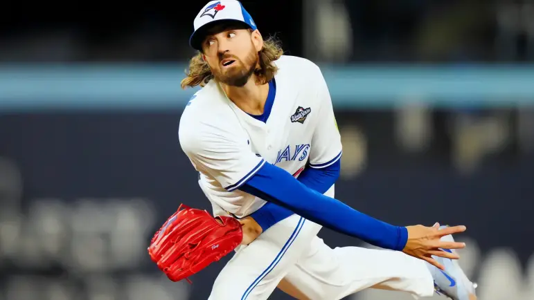 Gausman lanza sin errores hasta la séptima y Yamamoto da vuelta la Serie Mundial con un jonrón histórico