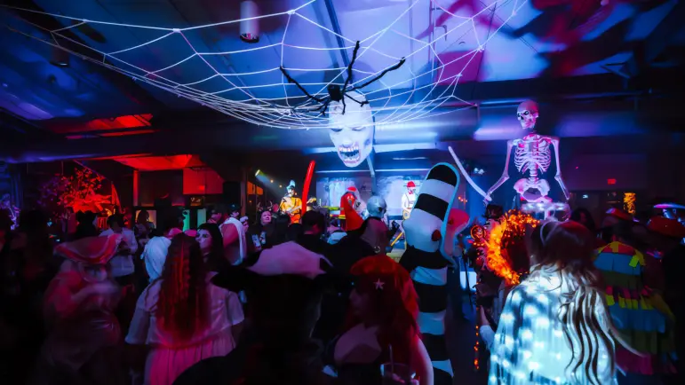 Tres ataques violentos manchan las fiestas de Halloween en el Valle de Phoenix