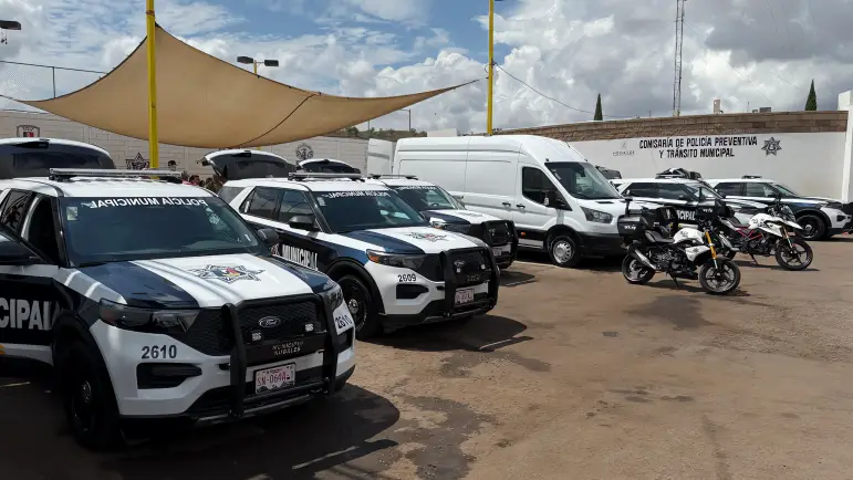 Entregan nuevas patrullas y equipo táctico a la Policía Municipal de Nogales