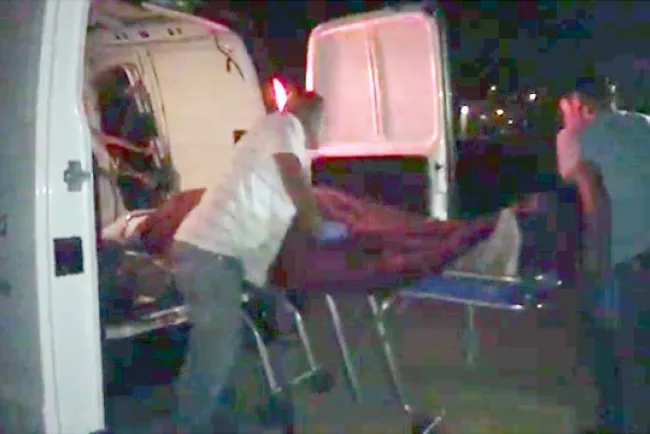 Hallan hombre semienterrado