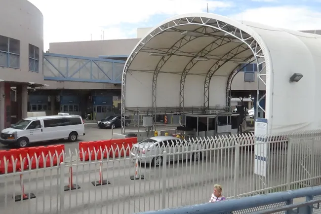 Descubren cargade “drogas duras”