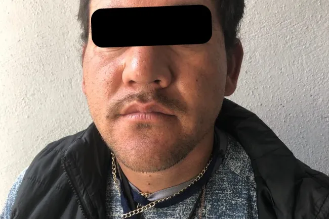 Sorprenden a hombre en posesión de arma en Nogales