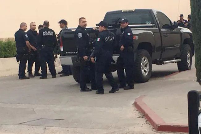 Convulsiona en la vía pública