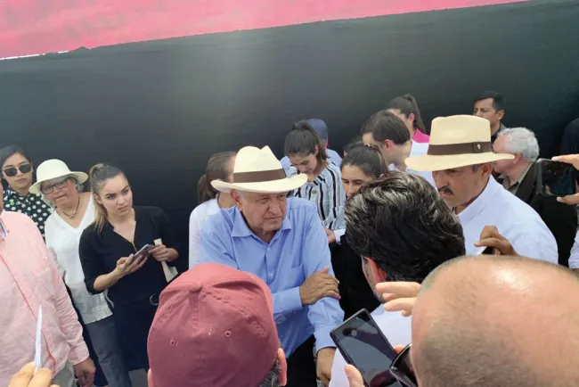 Entrega Alcalde petición