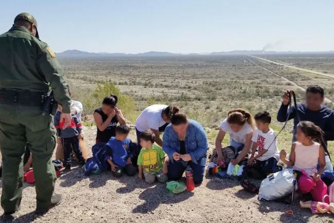 Se entregan más de400 centroamericanos