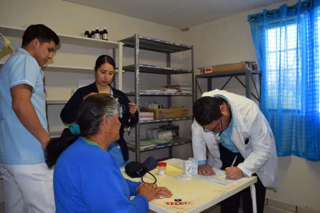 Llevan jornada de salud a Mascareñas