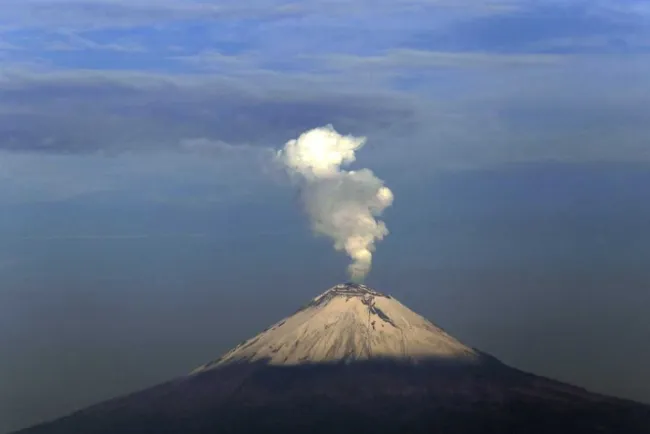 Sube a Fase 3 la alerta volcánica del Popocatépetl