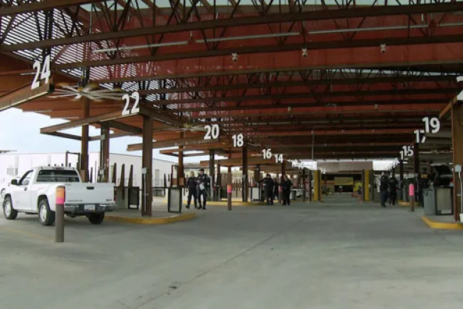 Detienen a nogalense con drogas