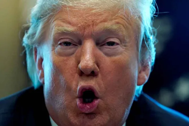 Trump contra México: advierte aranceles a autos si no frena tráfico de armas y migrantes