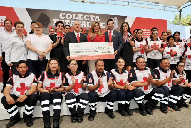 Se solidariza con Cruz Roja