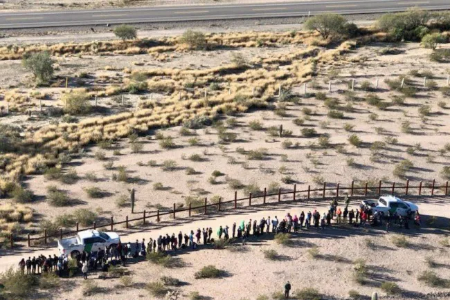 Se entregan 393 centroamericanos