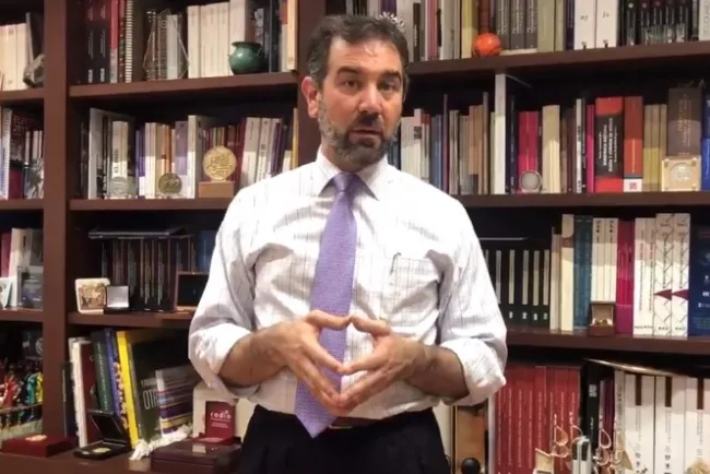 Firman acuerdo para ‘blindar’ prácticas democráticas del país