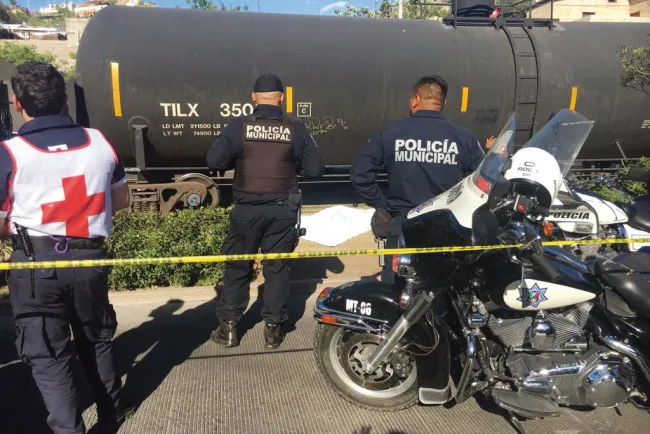 Arrolla el tren a una persona