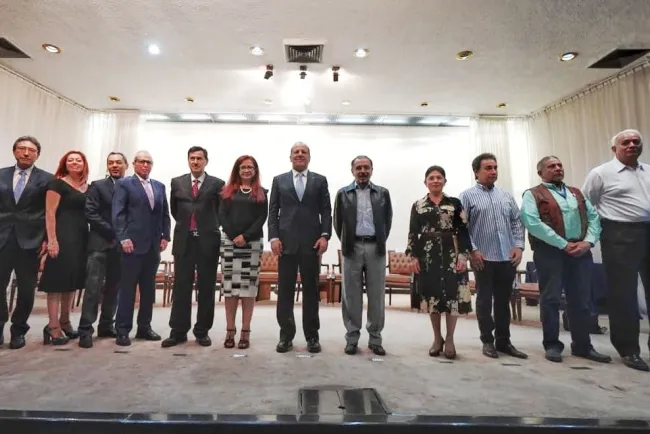 Logra Telmex negociar elcontrato laboral con sindicato