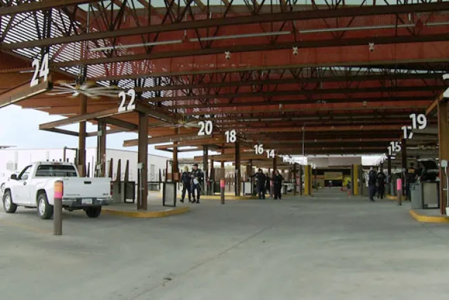 Detenido con dinero sin declarar